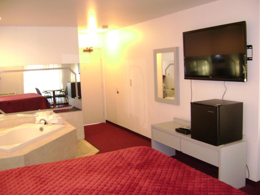 נורת' בנד Edgewick Inn חדר תמונה